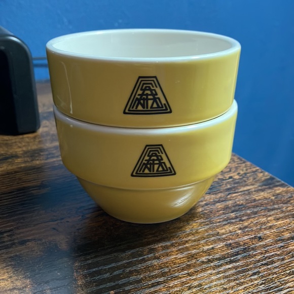 Syracuse China Stackable Vintage Soup Cups - Picture 4 of 5